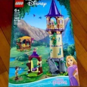 Rapunzel’s Lego Tower